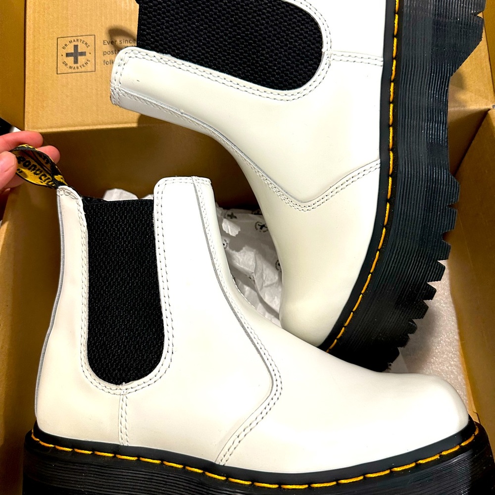 Dr.Martens